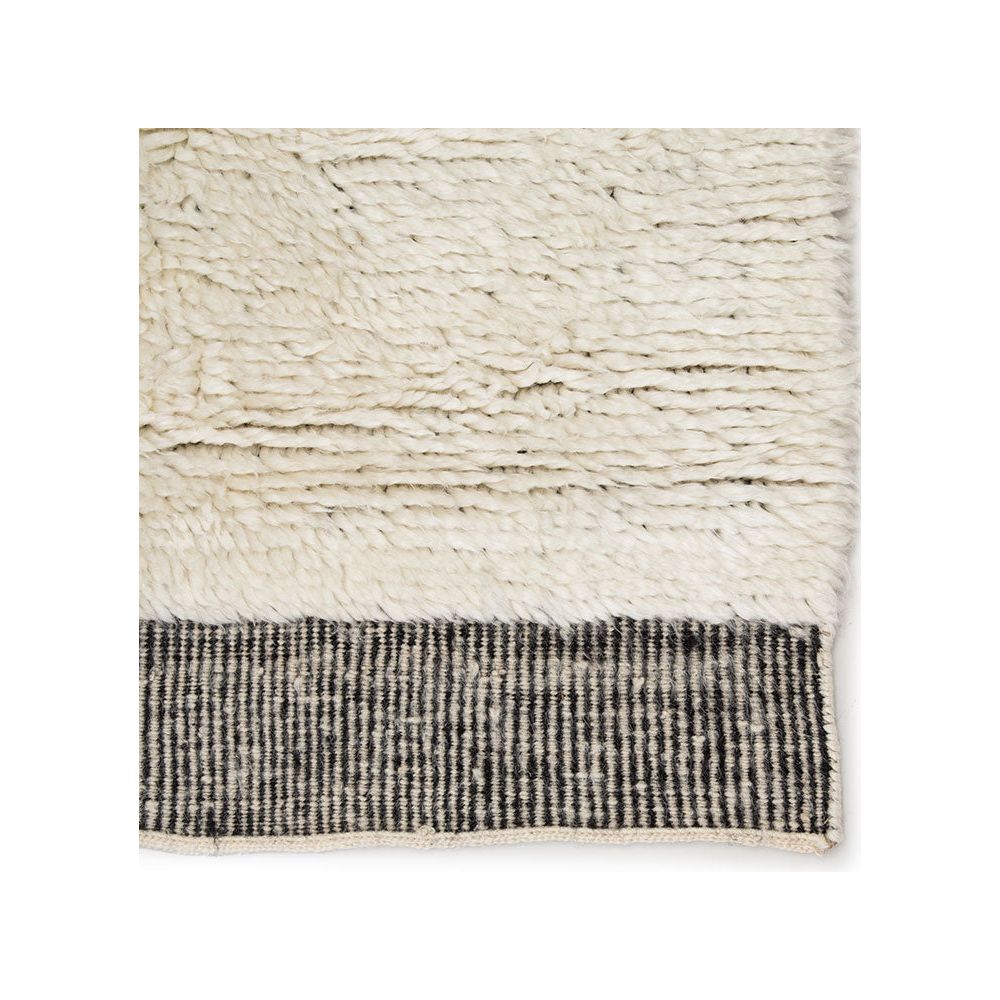 Tala Angora/Jet Black Rug - Amethyst Home
