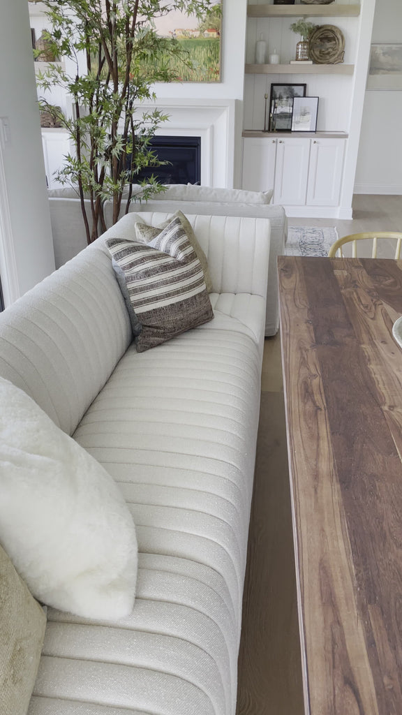 We love the dramatic channeling, for trend-forward texture and sumptuous sit with this Augustine Dining Bench Pieces. Comfy and perfect for gathering the whole family. 