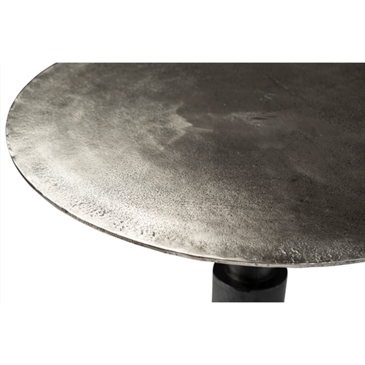 Made from cast aluminum in a raw nickel finish, this Higsby Bistro Table brings a rustic appeal to any dining room or kitchen area.  Cast Aluminum Top and Base Raw Nickel  Stem Black Nickel Finish Size: 30"l x 30"d x 30"h 