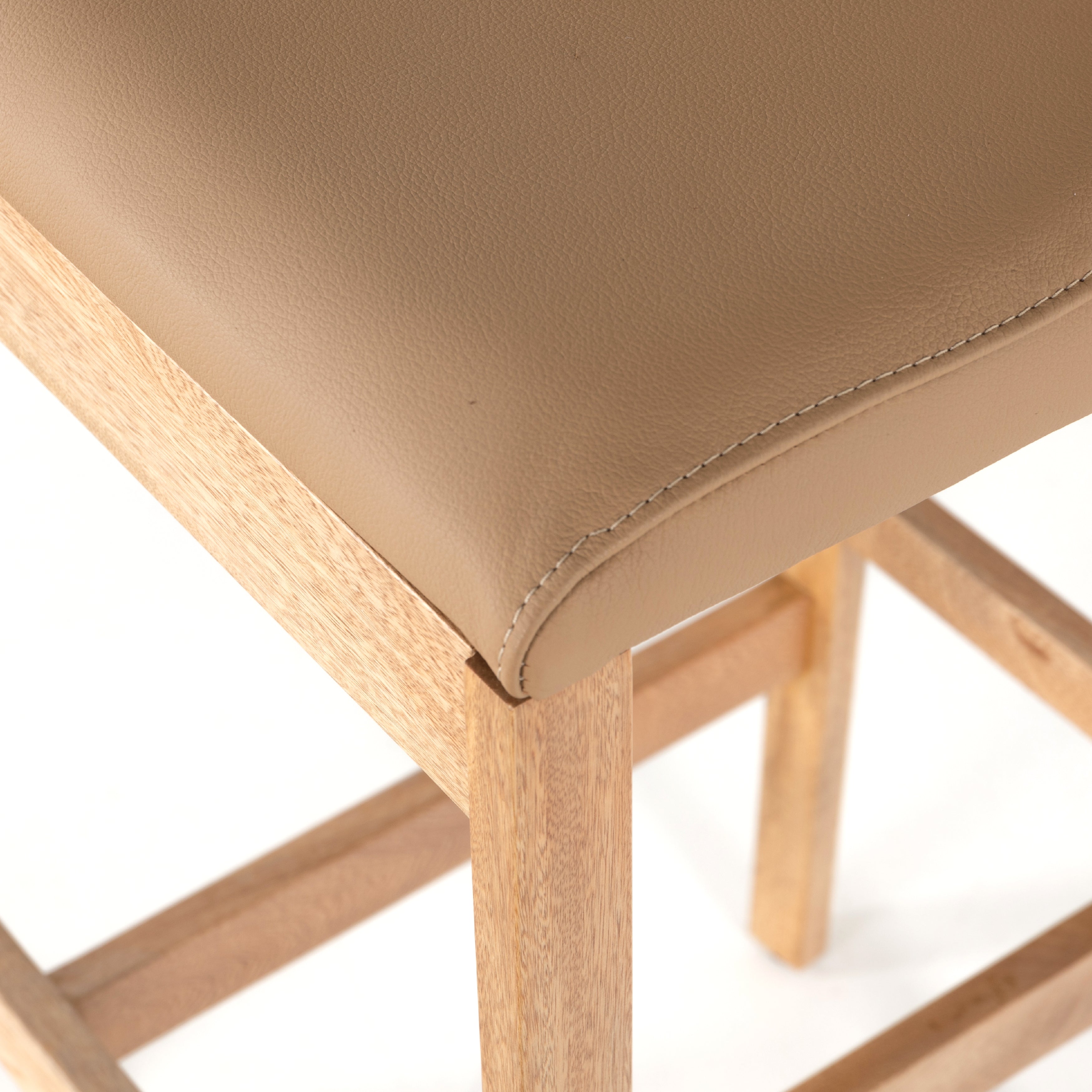 Solid Rosa Morada forms a T-shape frame on this Tex Bar + Counter Stool. The light tan top-grain leather seating is so comfy -- a perfectly sized stool for your kitchen island or bar area. 