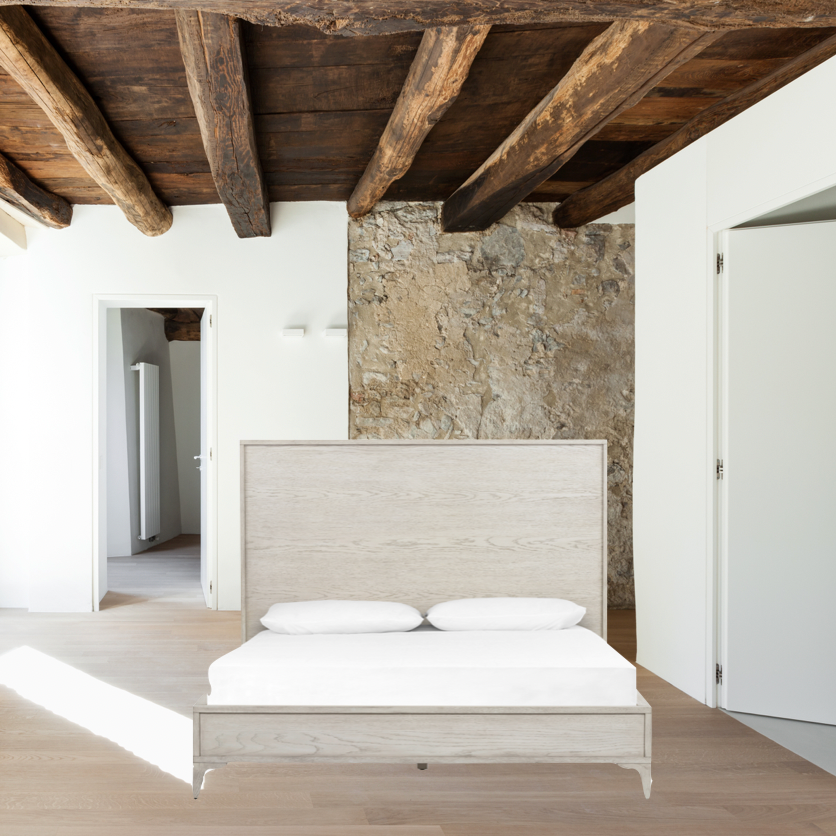 Finished in a beautifully light vintage white this Viggo Bed is a low, clean-lined oak bed featuring inset panel detailing on head and foot boards plus side rails, for an elegant, angular look for any bedroom. 
