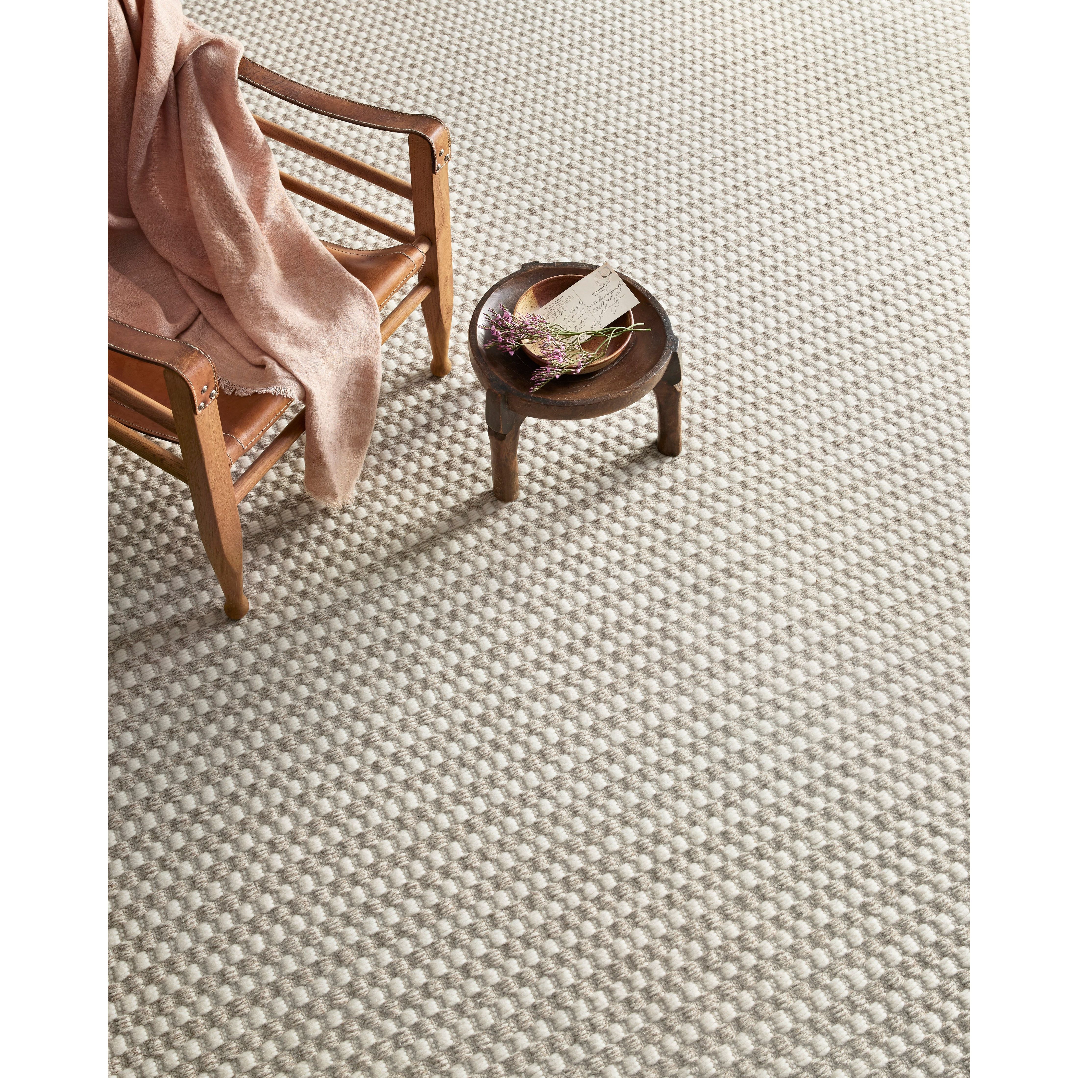 Hand-loomed of wool and cotton in India, the Ojai Collection for Amber Lewis x Loloi offers a series of understated neutrals that feels at once refined and relaxed. Ojai serves a timeless foundation that is sure to bring an elevated yet comfortable feel to any room. Ojai is also GoodWeave-Certified, ensuring our commitment to ethical product and the support of weavers' communities. OJA-01 AL Ivory / Stone