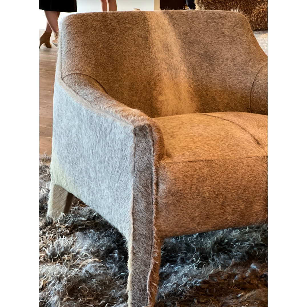 The Murphy chair is an Amethyst favorite.  Luxe comfort and incredible in a variety of textures. Amethyst Home provides interior design, new home construction design consulting, vintage area rugs, and lighting in the Austin metro area.