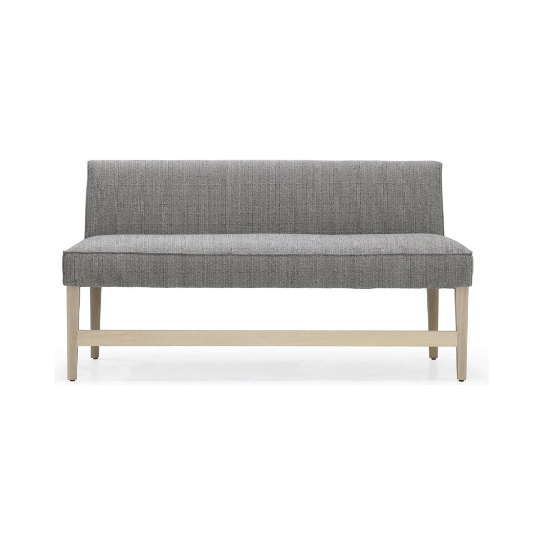 A Verellen best-seller, the Thibaut Banquette is bench-crafted with a sustainably harvested hardwood frame.  Please see tear sheet for standard offerings